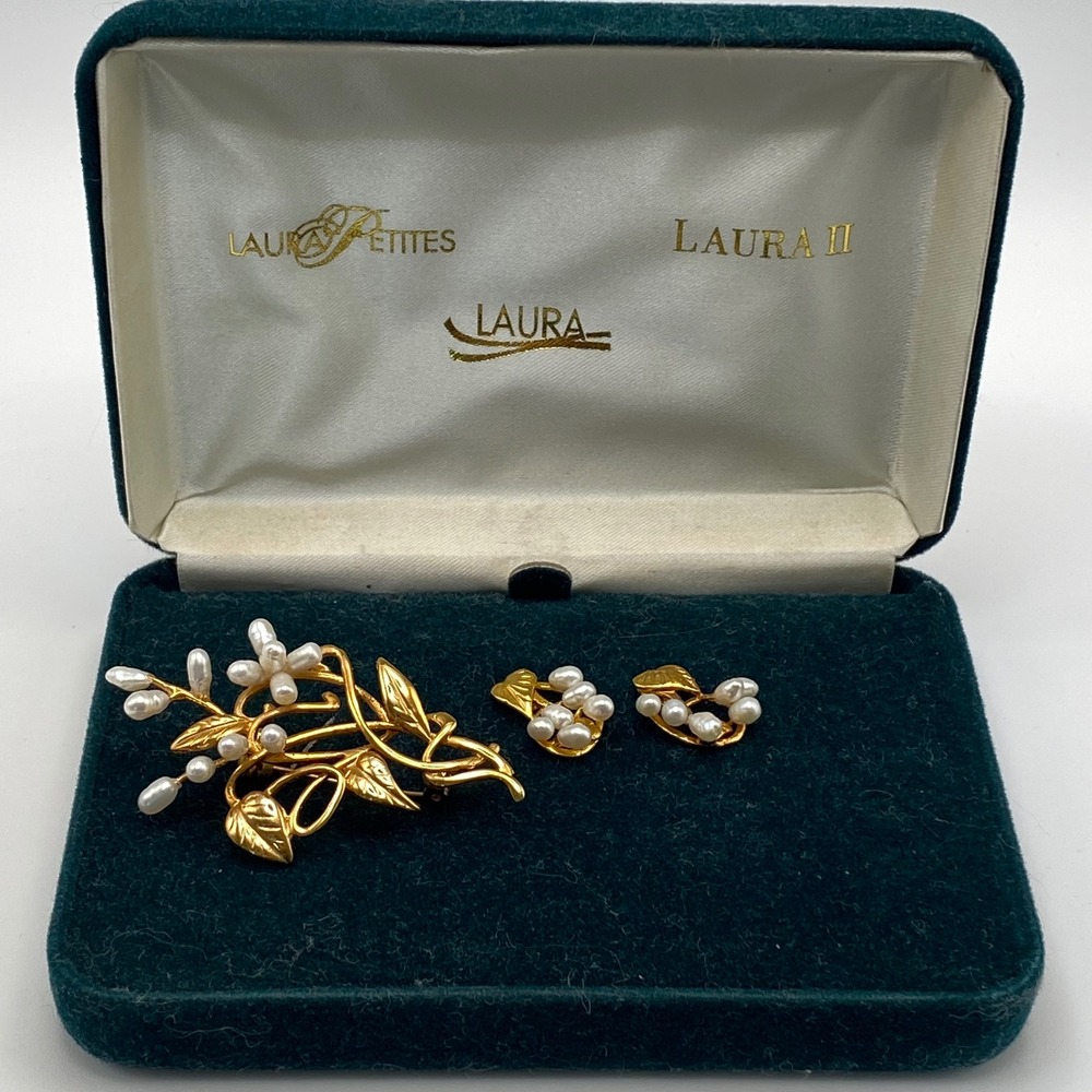 Laura II Brooch Earrings Set Gold Tone Vintage Floral Faux Pearl White
